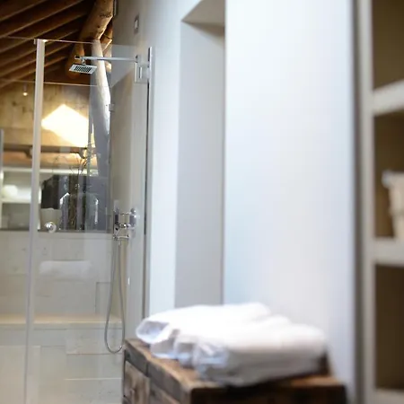 Vecchia Stazione Mountain Elegance