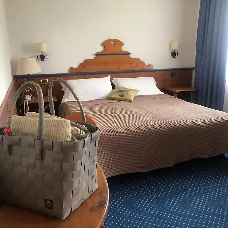 Hotel Vecchia Stazione Mountain Elegance 3*